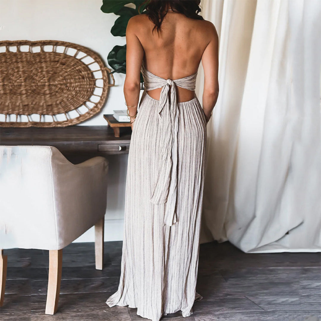 Cecilia | Pleated Maxi Dress | Effortless Elegance for Summer | Sleeveless Halter Design